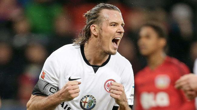 球迷屡屡获 球迷屡屡获