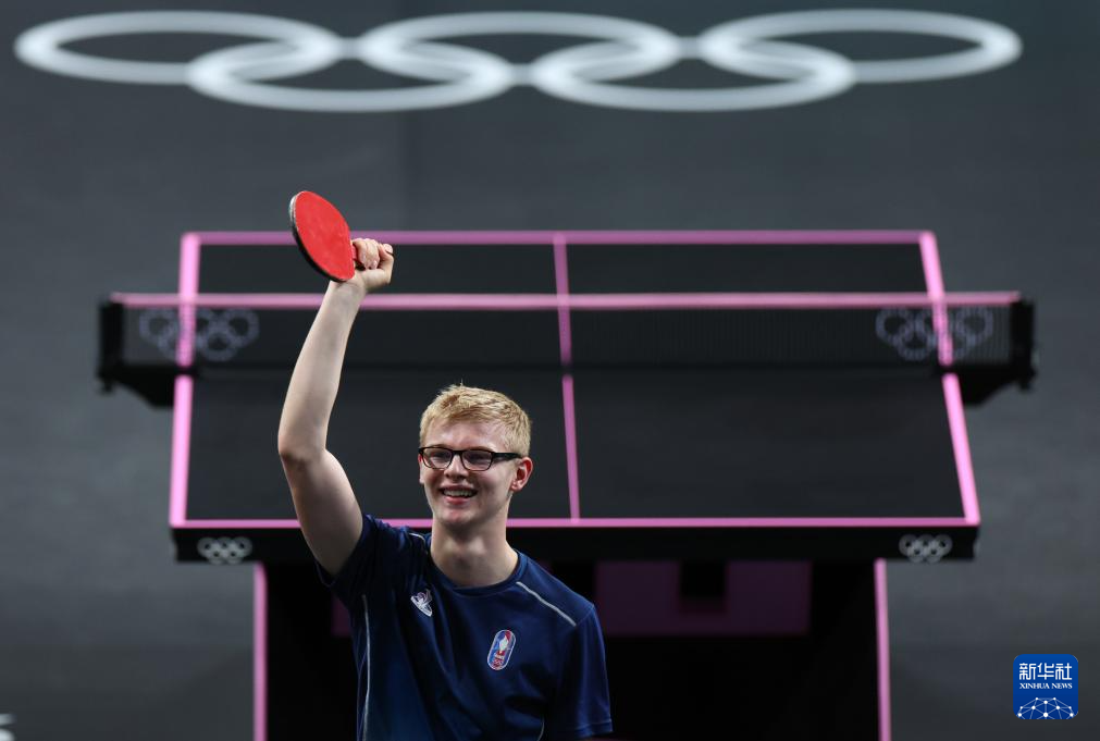 超越了比赛 超越了比赛